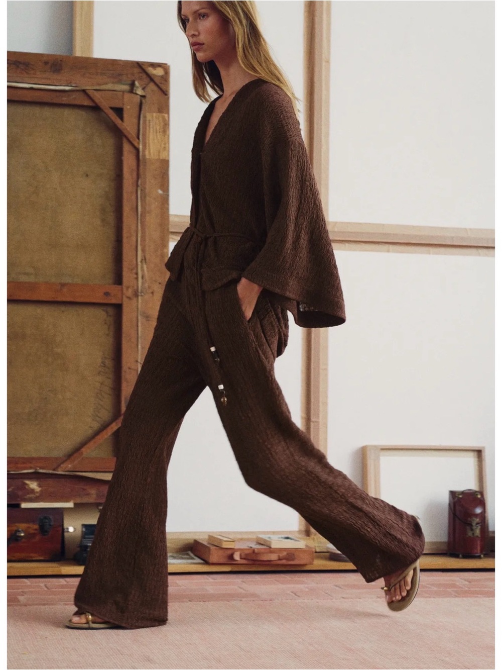 Zara crinkle effect belted jacket & pants set - Picture 3 of 14